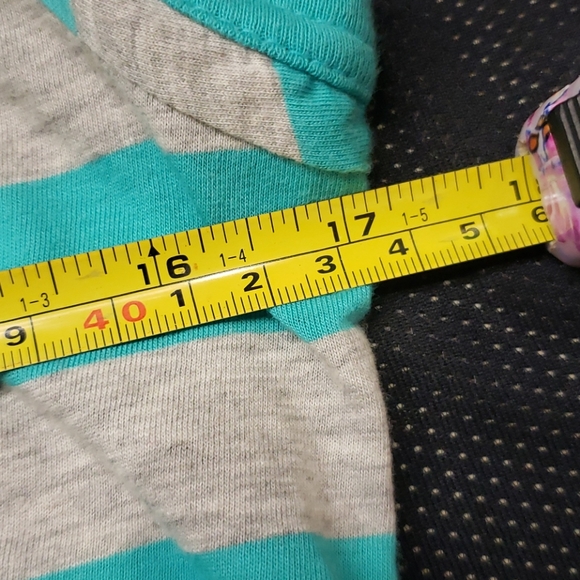 Teal & Grey Striped 4 button tee Gap - NWT size S - Picture 5 of 5